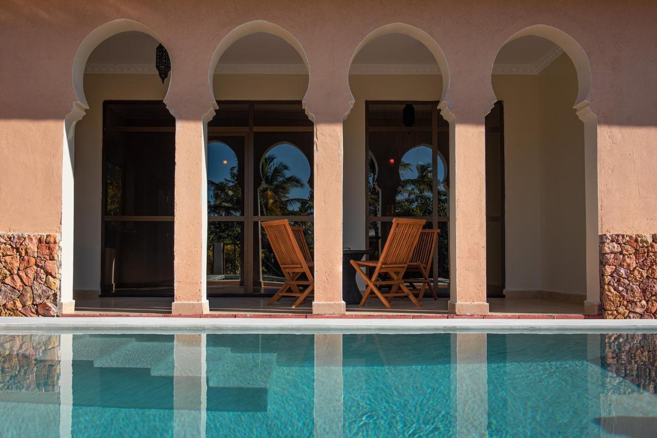 The Sands Beach Resort Bwejuu Exterior photo