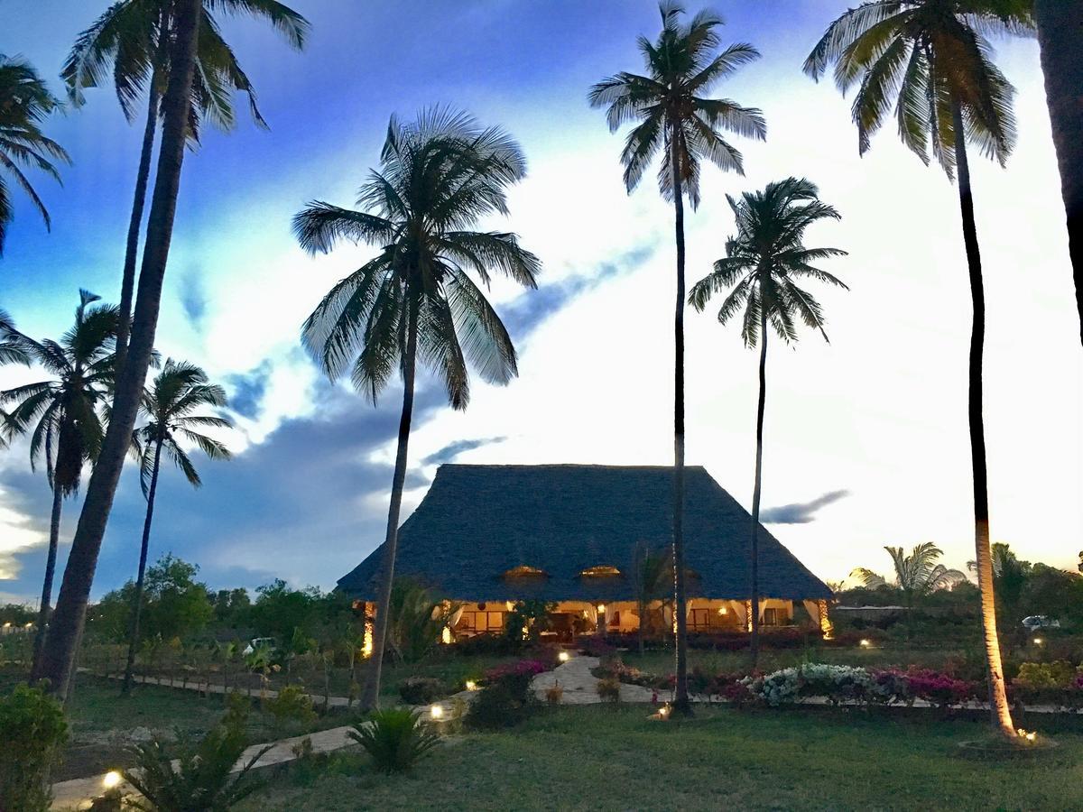 The Sands Beach Resort Bwejuu Exterior photo