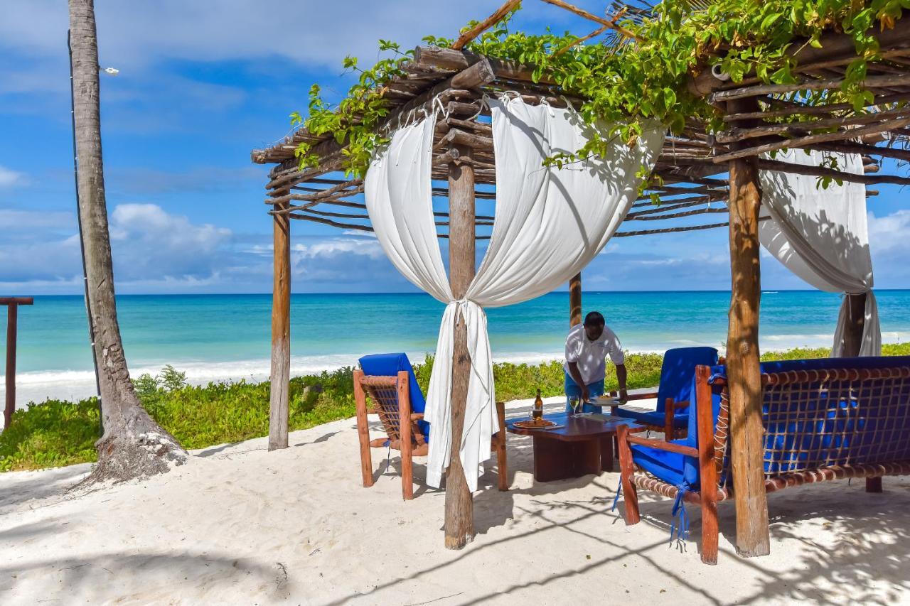 The Sands Beach Resort Bwejuu Exterior photo