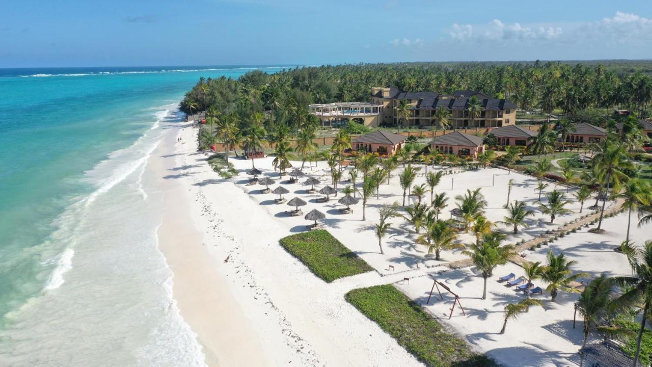 The Sands Beach Resort Bwejuu Exterior photo